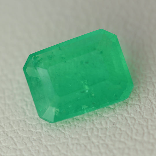 1.29ct Colombian Hydrothermal Emerald Lab Created Loose Stone