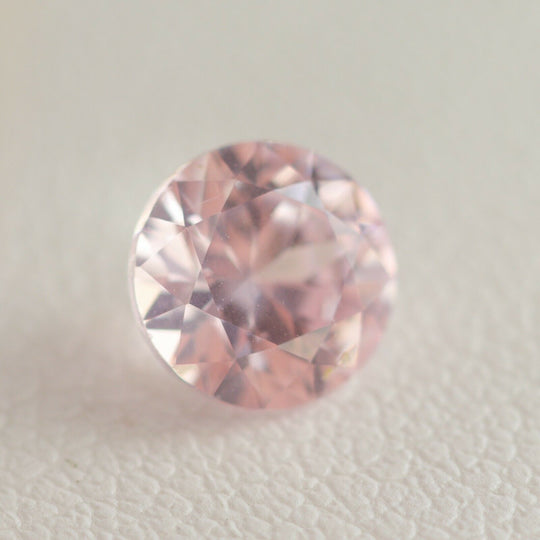 1.21-1.25ct 1pcs Round 6 mm Recrystallized Pink Garnet (YAG Ceramic) Lab Created