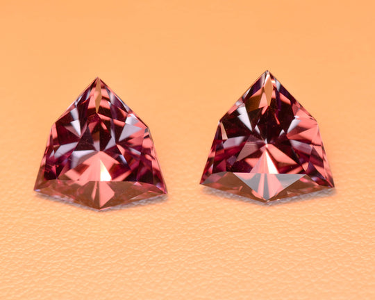 13.2ct Pair 2pcs Alexandrite Pink to Blue/Gray Color Change Sapphire Lab Created
