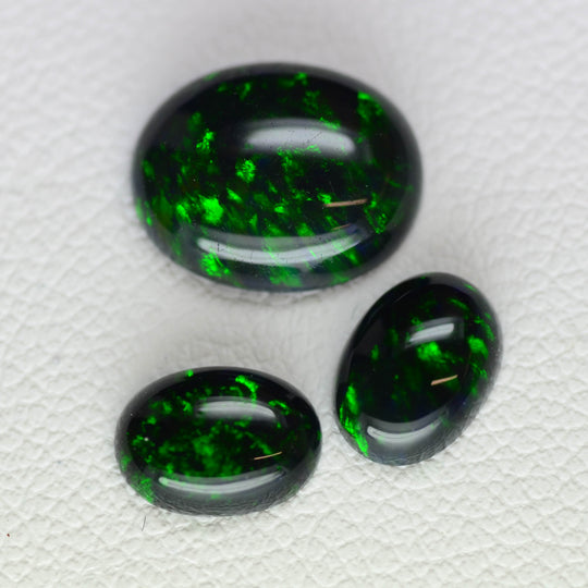2.83ct 3pcs Set Non-Resin Black Opal with Green Fire Oval Cabochon Lab Created