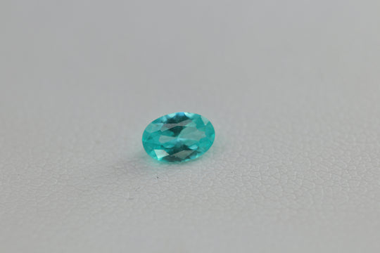 0.5-0.6ct 1pcs Oval 6x4 mm Recrystallized Paraiba Blue Garnet (YAG) Lab Created