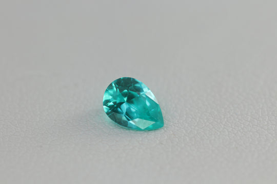 0.9-0.98ct 1pcs Pear 7x5 mm Recrystallized Paraiba Blue Garnet (YAG) Lab Created