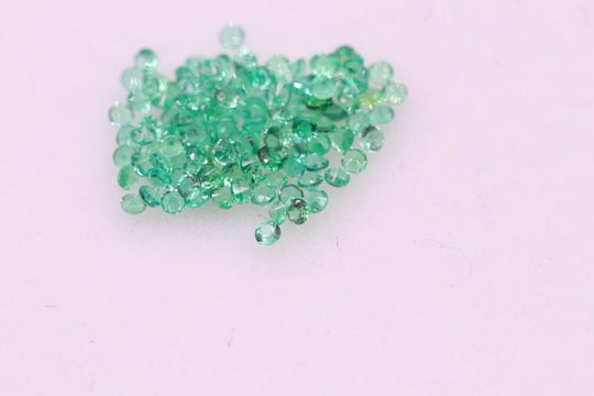 4.1ct RD 1mm Set 1000pc Recrystallized Hydrothermal Zambian Emerald Lab Created